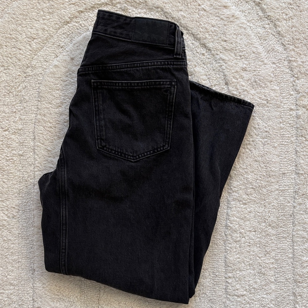 Madewell Women’s Darted Barrel Leg Jeans